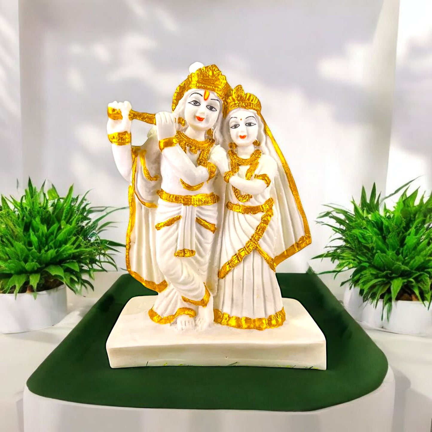 Elegant Krishna and Radha Idol Decor