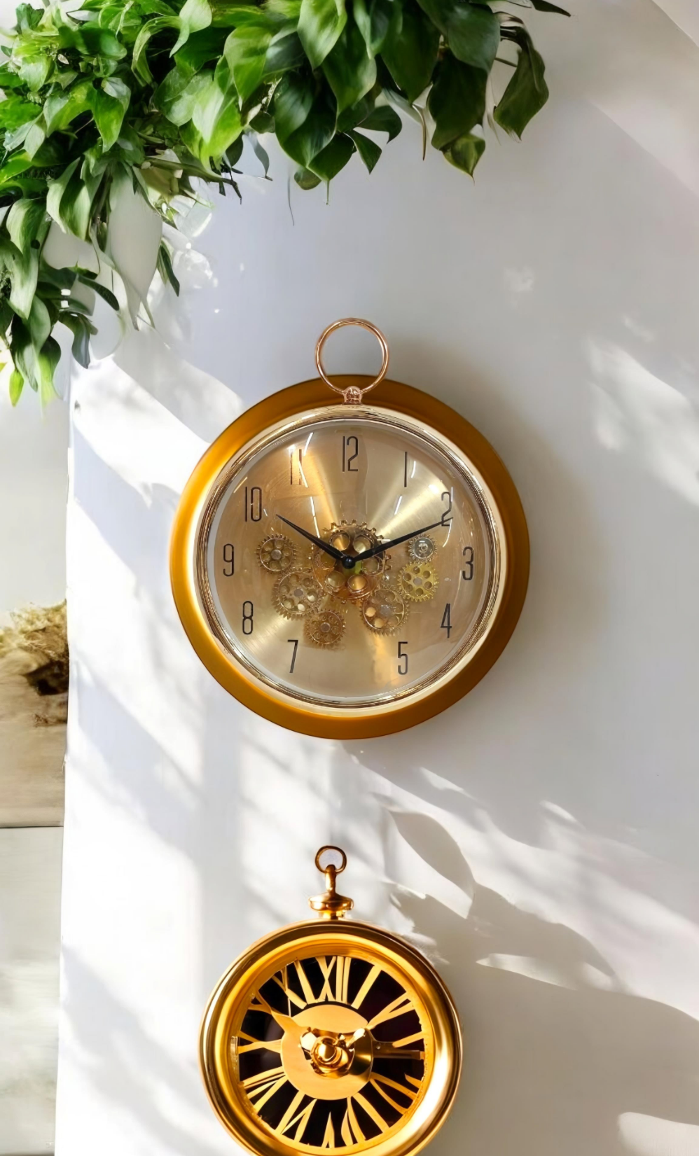 Vintage-Inspired Wall Clock with Exposed Gear Design