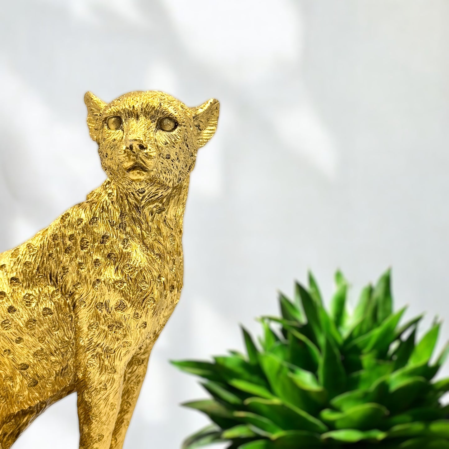 Cheetah Statue