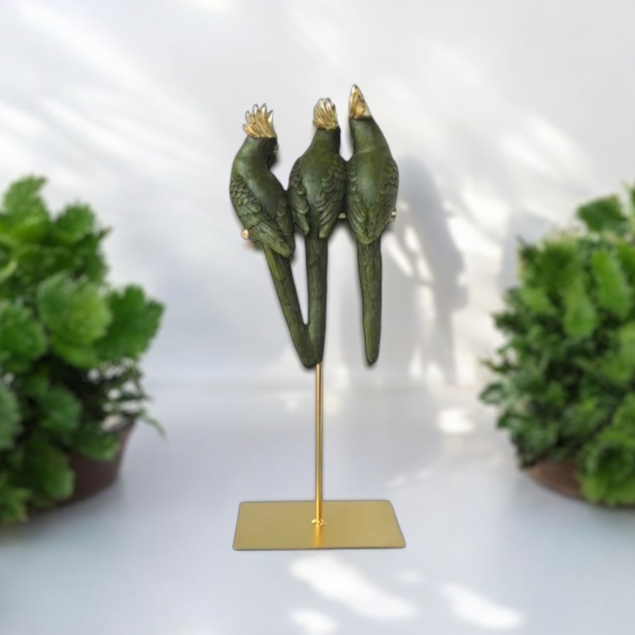 Parrots on Stand Showpiece