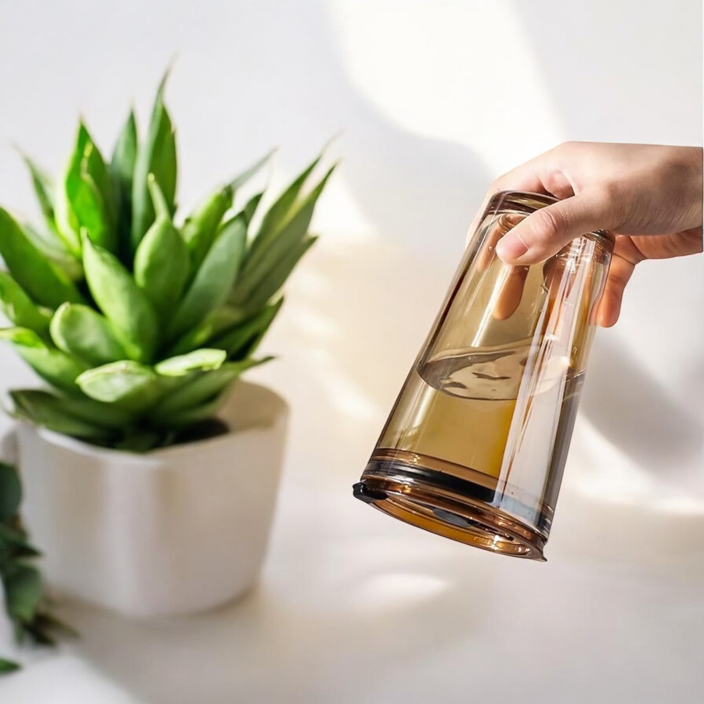 Glass Tumbler with Lid 450ml