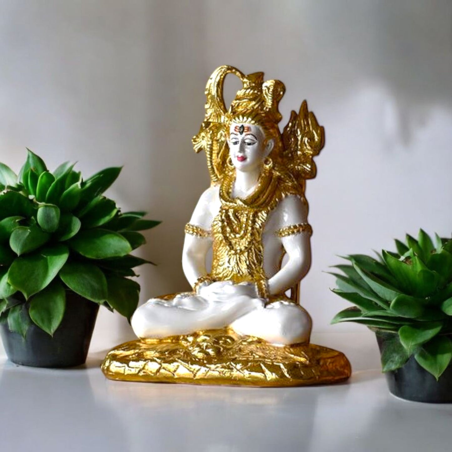 Elegant Lord Shiva Decorative Statue