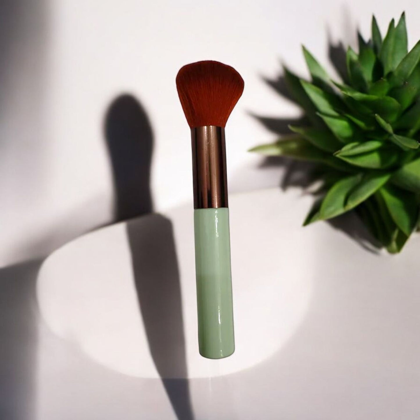 Soft Bristle Makeup Brush for Blending