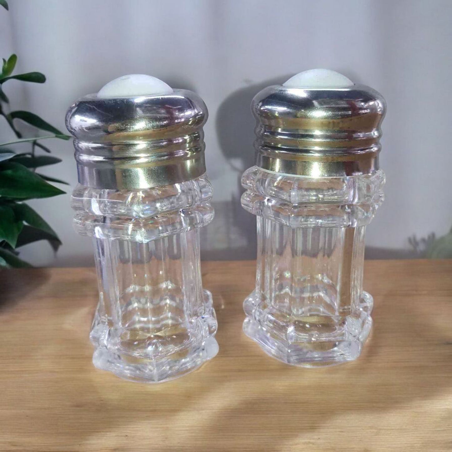 Transparent Glass Spice Shakers