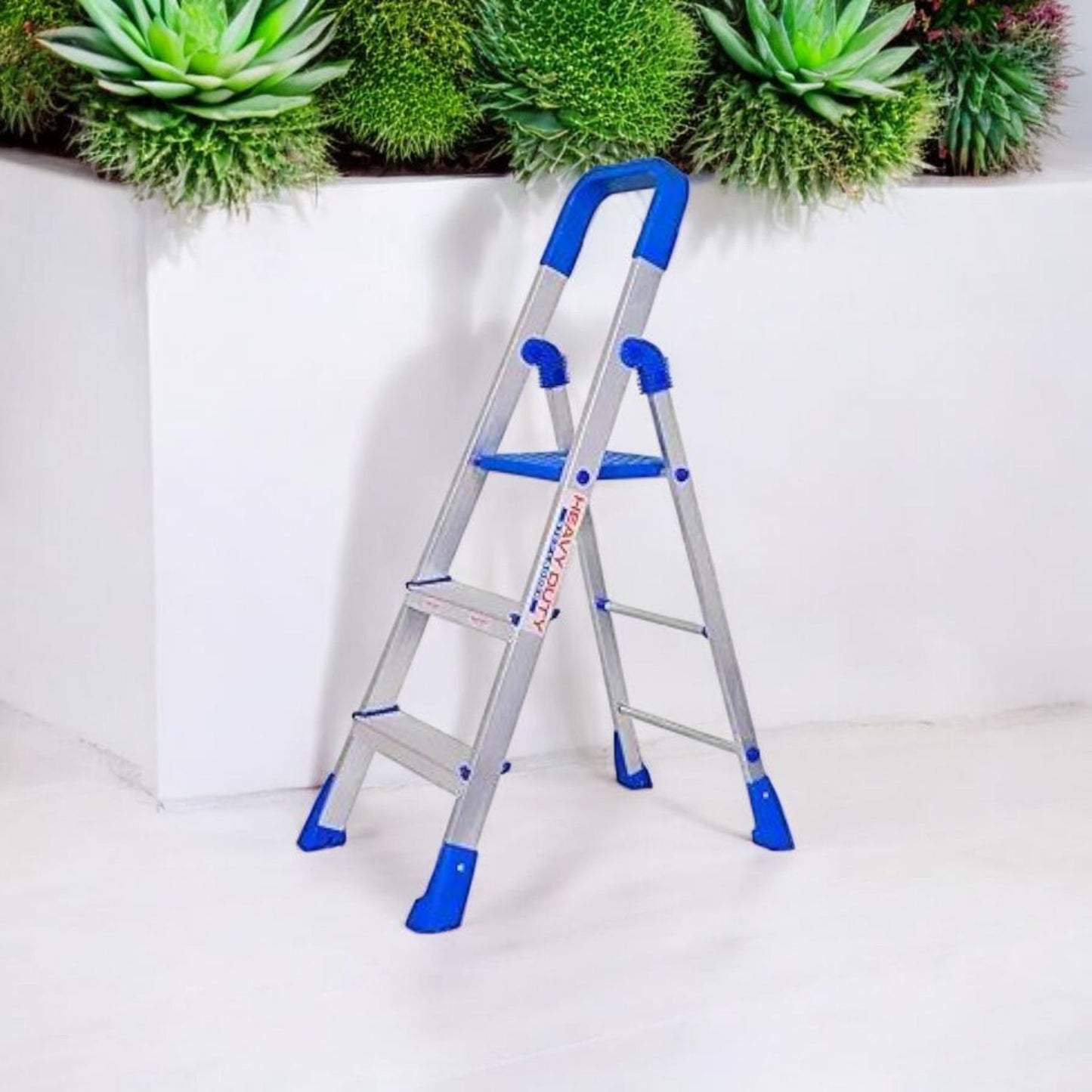 Heavy-Duty 3-Step Folding Ladder