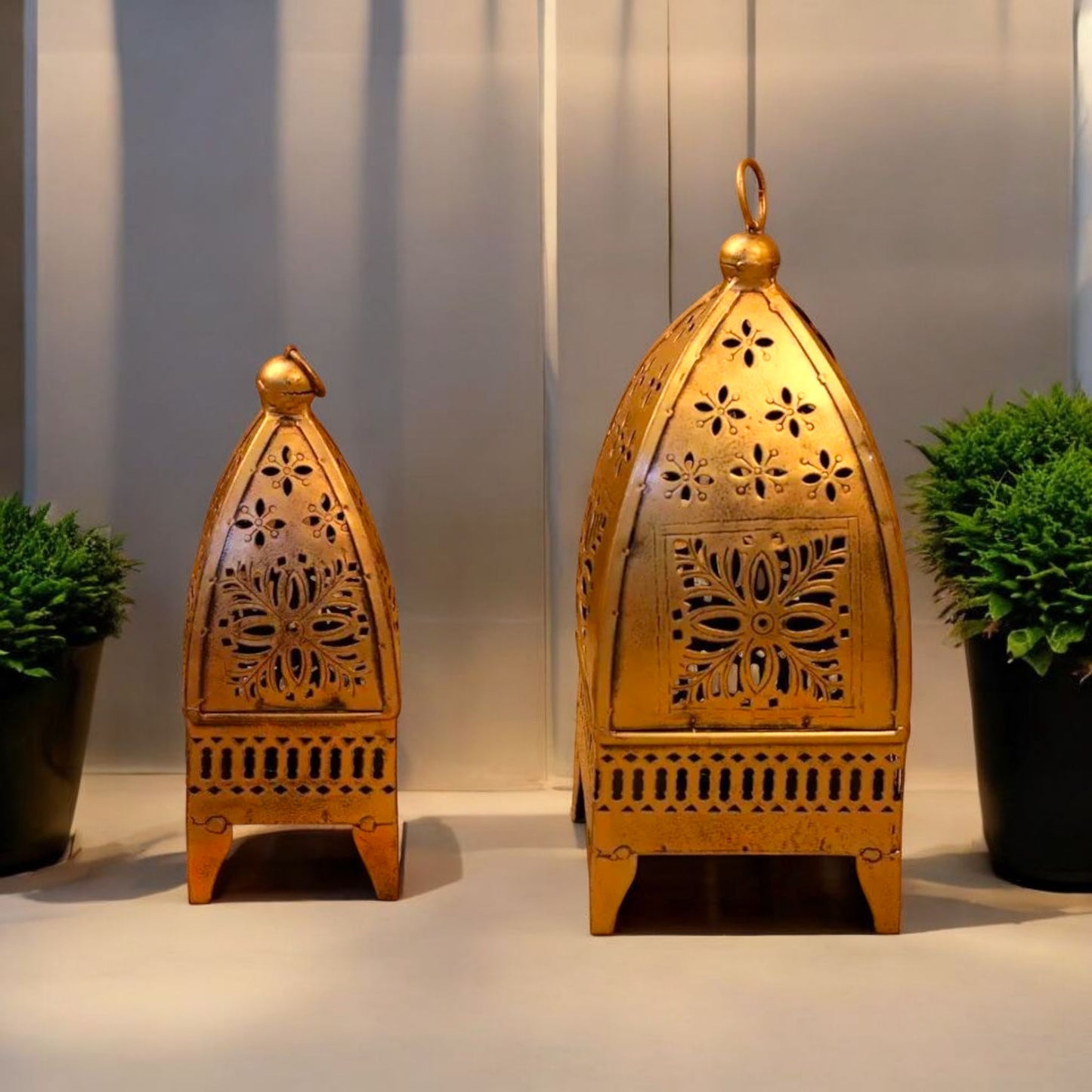 Decorative Metal Lantern Set