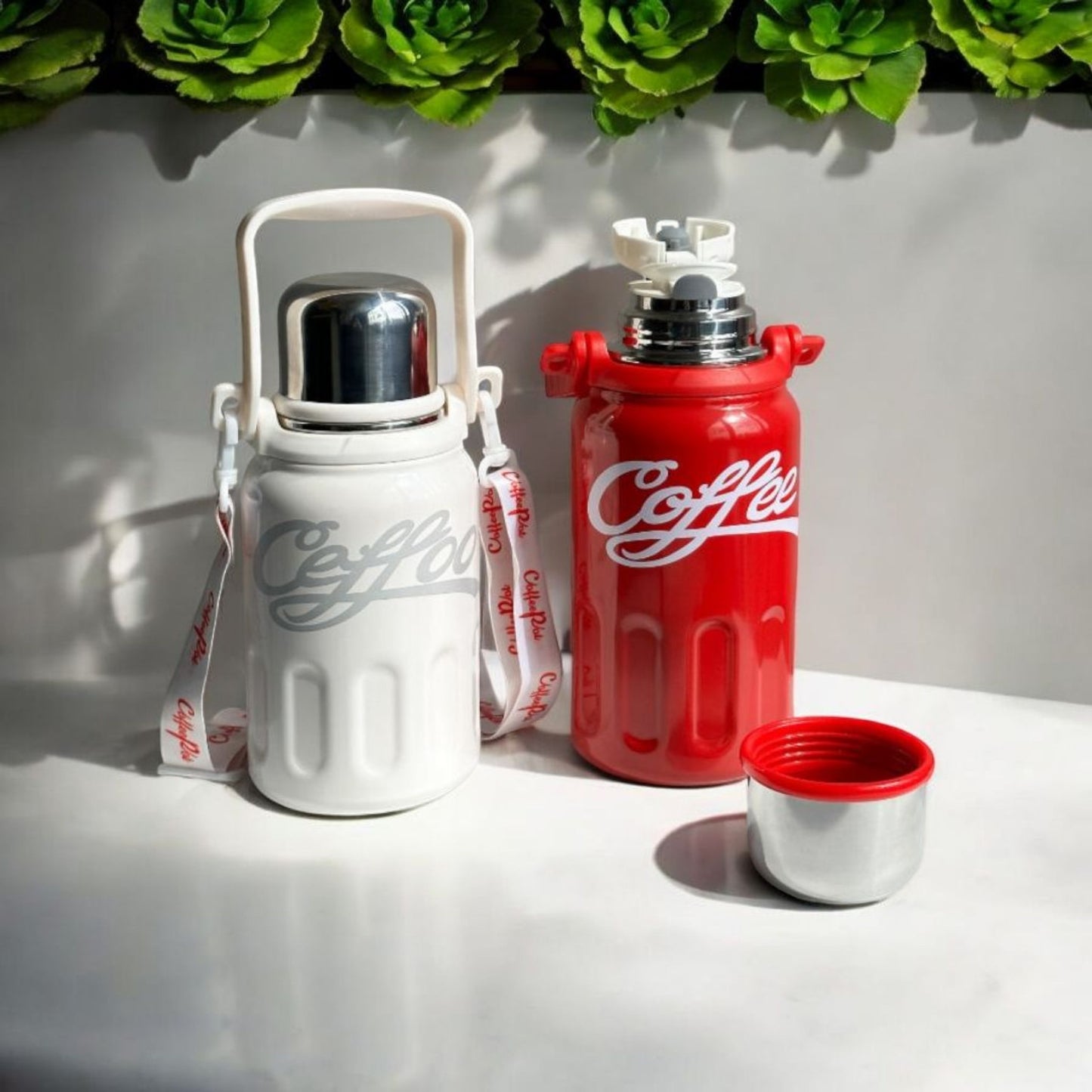 Water Bottle with Handle Lid 800ml