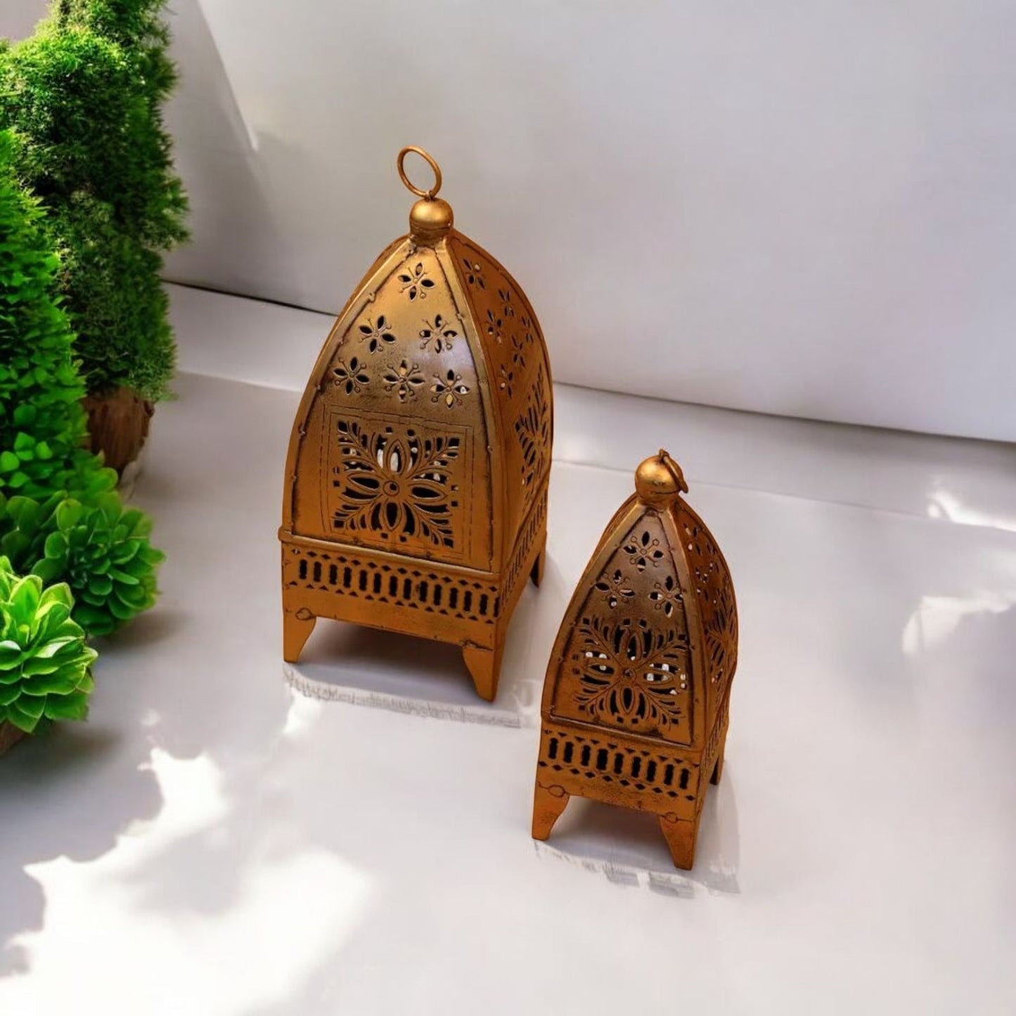 Decorative Metal Lantern Set