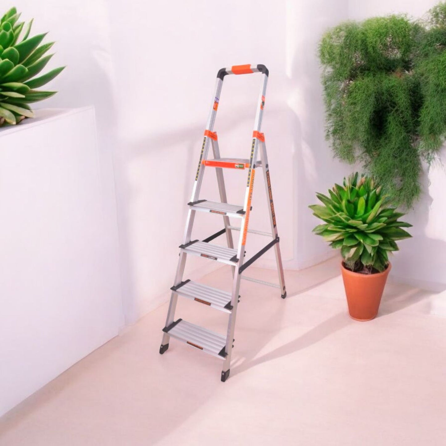 Aluminum 5-Step Folding Ladder