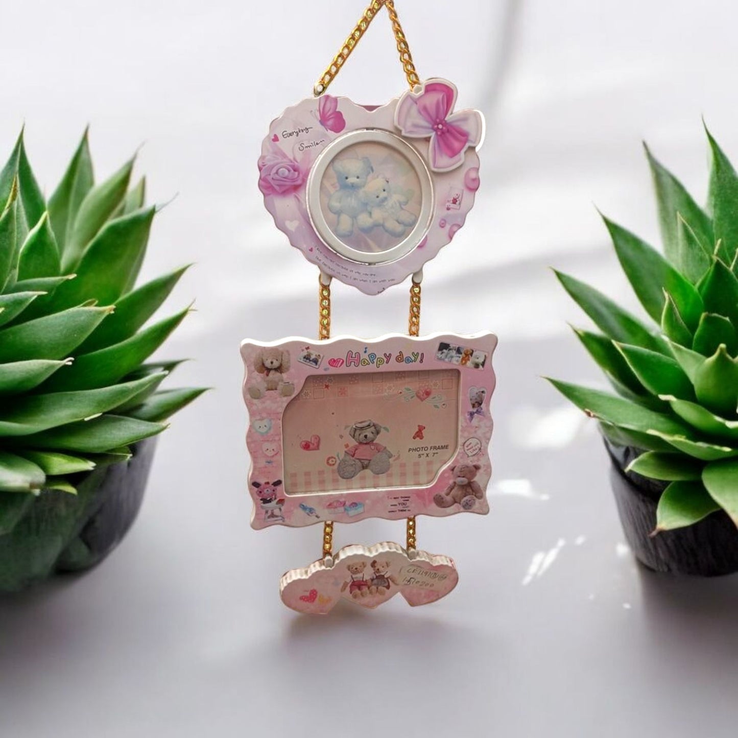 Adorable Teddy-Themed Hanging Photo Frame
