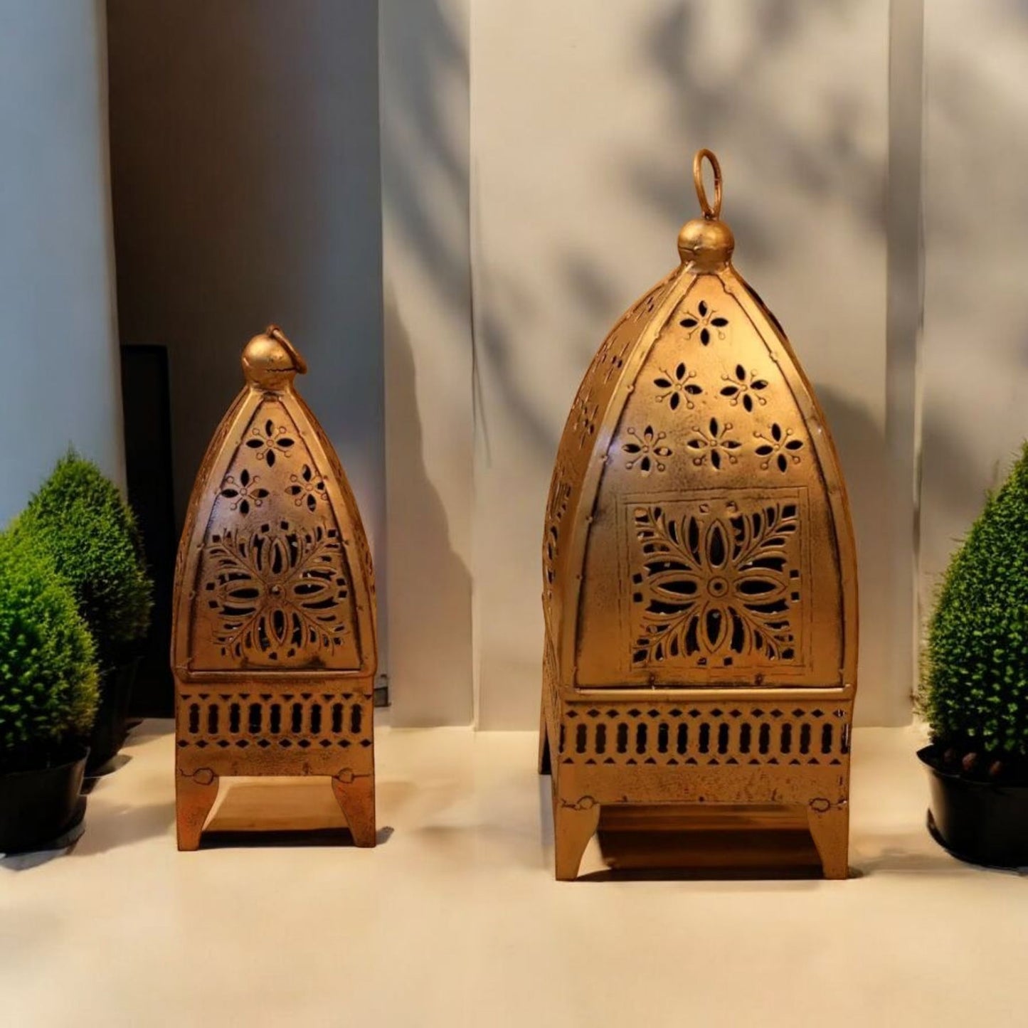 Decorative Metal Lantern Set