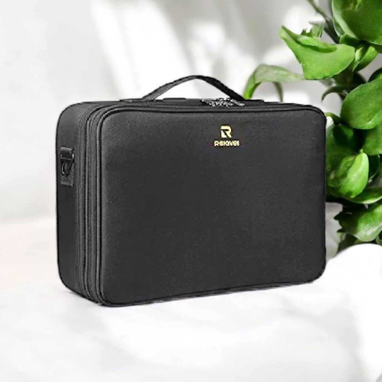 Spacious Adjustable Makeup Storage Bag