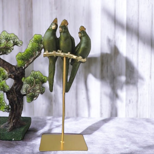 Parrots on Stand Showpiece