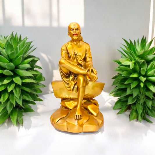 Elegant Gold Meditation Sai Statue