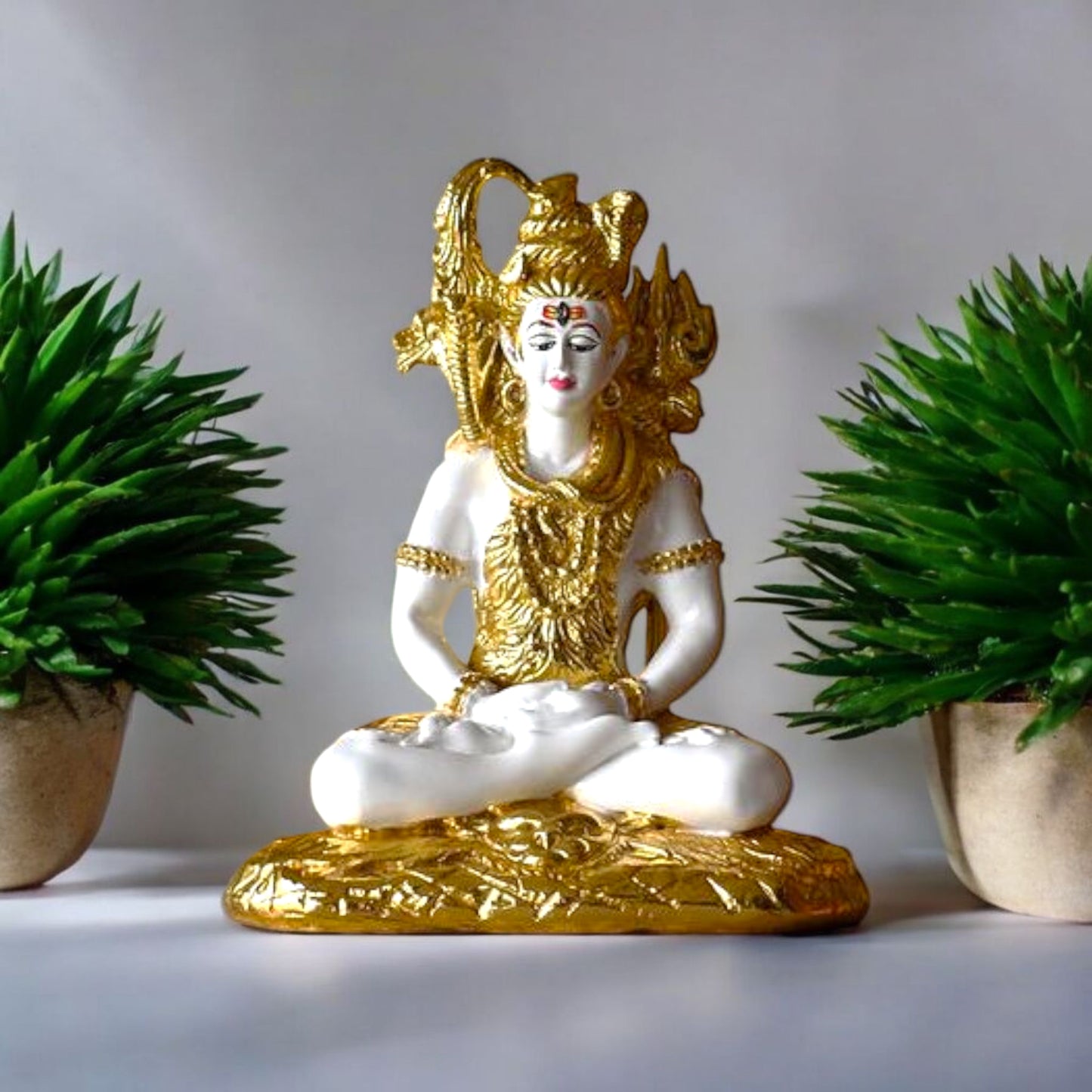 Elegant Lord Shiva Decorative Statue