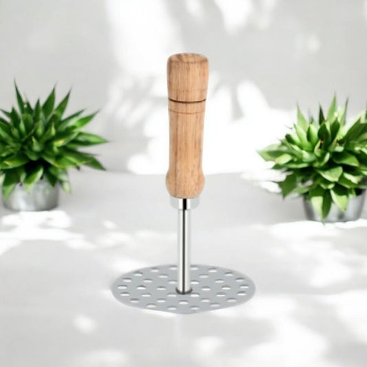Round Base Wooden Handle Masher