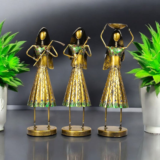 Charming Set of Three Figurines