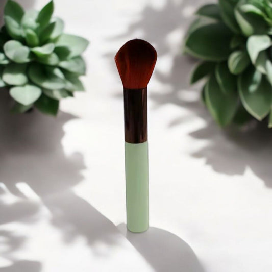 Soft Bristle Makeup Brush for Blending