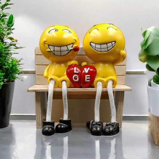 Love Buddies Smiley Couple Showpiece