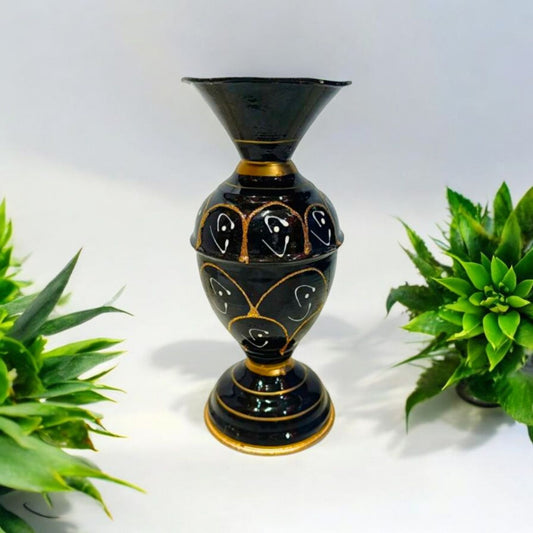 Stylish Black Decorative Vase