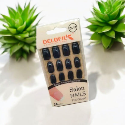 Pre Glued Glossy Artificial Nails Set